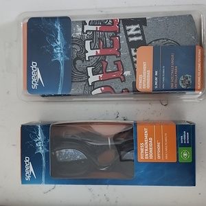 Speedo water goggles and diving cap